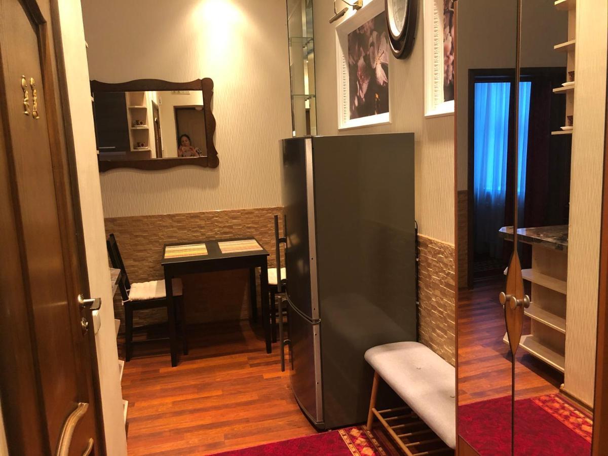 ריגה Colorful Apartment With Unique Style מראה חיצוני תמונה